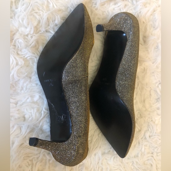 Silver Nine West Elise kitten heels - Picture 2 of 5